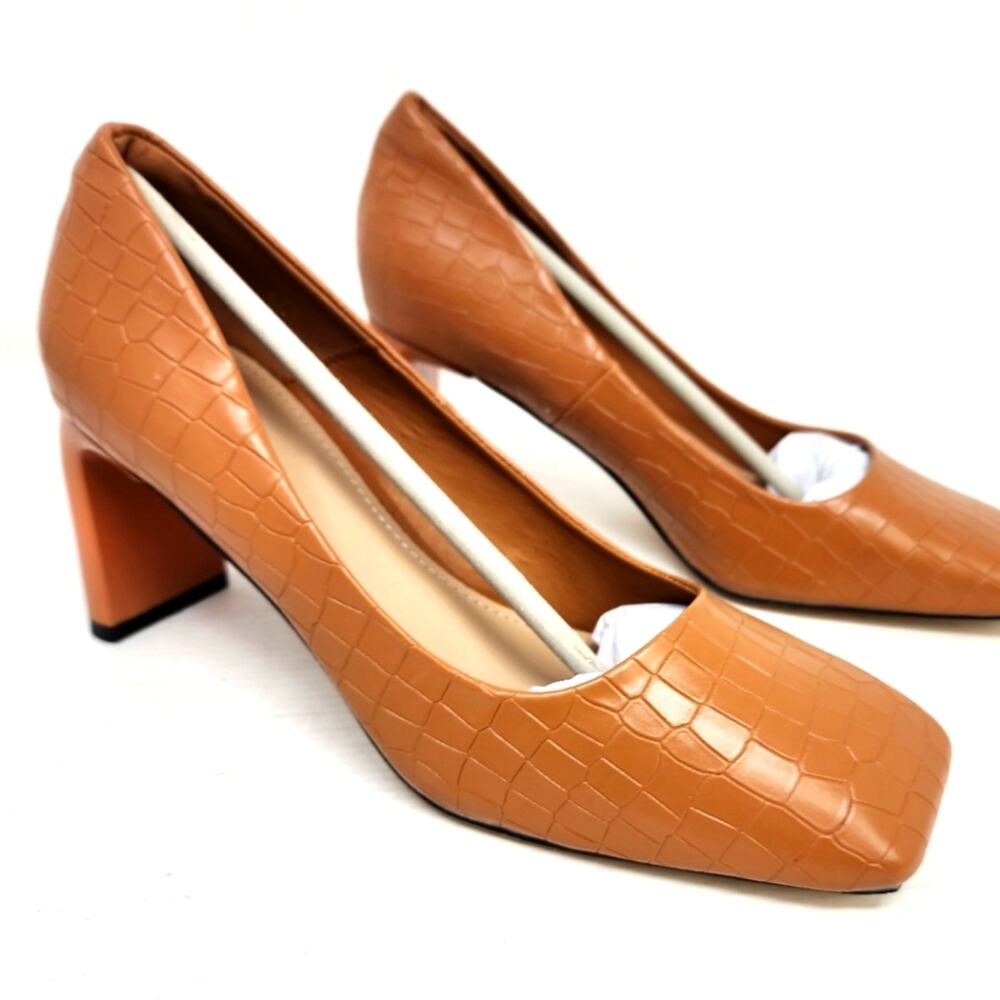 New Brown Tan Pumps Heels Block Heel‎ 725  Office Work Interview Size 7